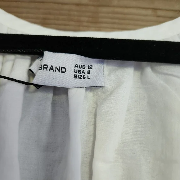 NWT FAITHFULL THE BRAND Teatro Midi Dress. US Size 8 - Picture 6 of 9